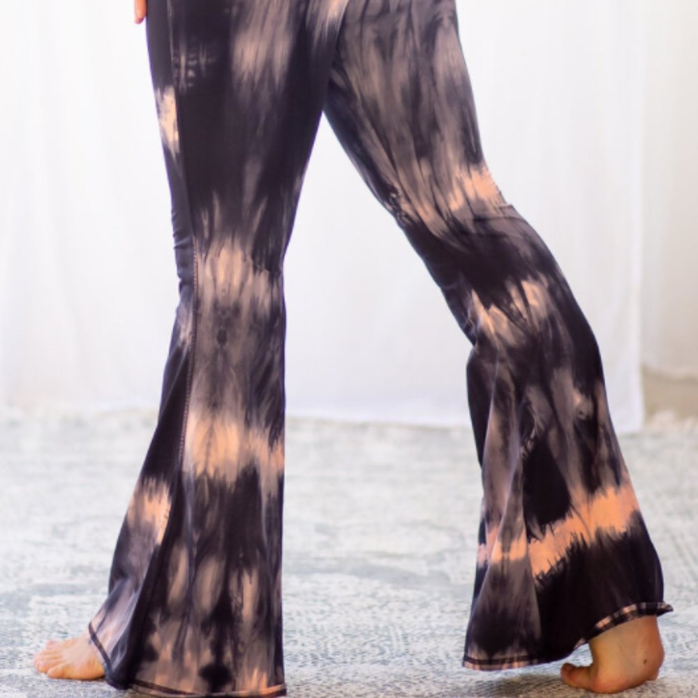 Mika Bella Luna NWT - Small